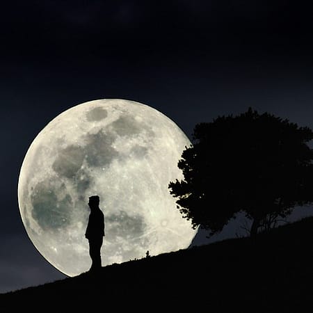 super-moon