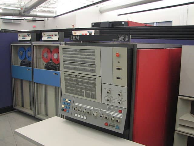 IBM_System360_Mainframe
